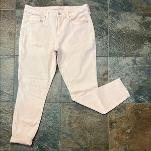Universal Thread Pink Cropped Ankle Jeans
